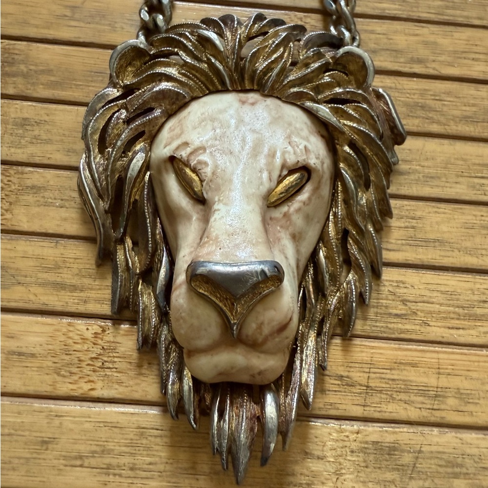 Vintage 1970s Luca Razza Leo Lion Head Zodiac Necklace – Statement Piece
